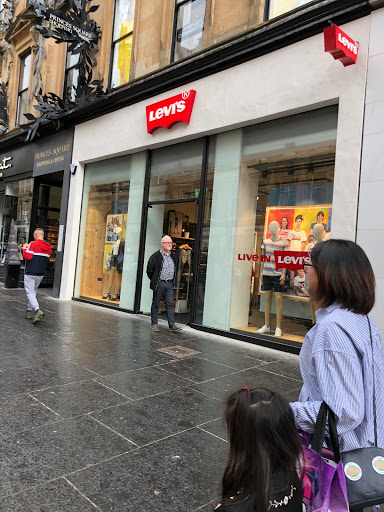 Best Stores To Buy Women's Jeans Glasgow Near Me
