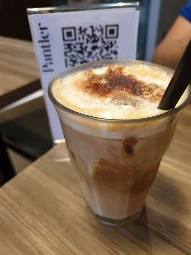 Reviews of Pantler (Japanese French cakes and pastries / cafe) - Singapore - Bakery