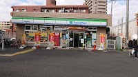 ファミリーマート 横浜鴨居駅前店