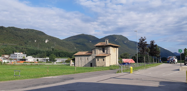 Via Laveggio 21, 6850 Mendrisio, Schweiz