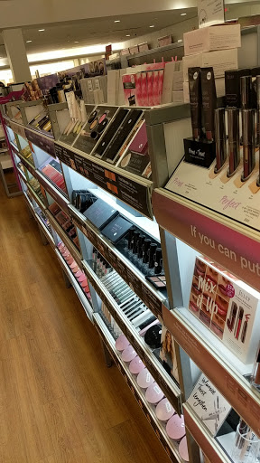 Hair Salon «Ulta Beauty», reviews and photos, 409 Crossroads Blvd, Cary, NC 27511, USA