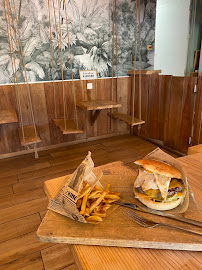 Hamburger du Restaurant de hamburgers Aloha beach burger à Mimizan - n°14