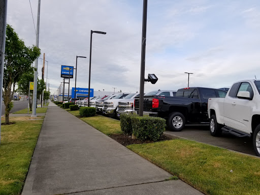Car Dealer «Gilchrist Chevrolet Buick GMC of Tacoma», reviews and photos, 5840 S Tacoma Way, Tacoma, WA 98409, USA