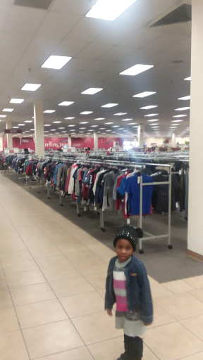 Clothing Store «Burlington Coat Factory», reviews and photos, 103 Marketplace Dr, Hampton, VA 23666, USA