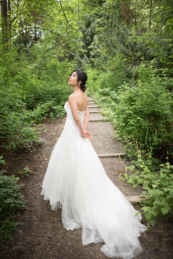 Clothing Alteration Service «The Wedding Dresser», reviews and photos, 274 36th St room C-253, Brooklyn, NY 11232, USA