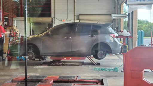 Tire Shop «Discount Tire Store - Lakeland, FL», reviews and photos, 6975 US Hwy 98 N, Lakeland, FL 33809, USA