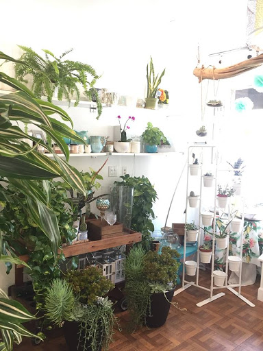 Florist «Aquarela Gifts & Flowers», reviews and photos, 128 S Myrtle Ave, Monrovia, CA 91016, USA