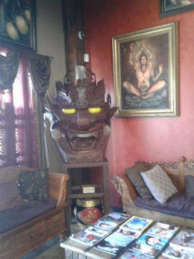 Tattoo Shop «Divinity Tattoo», reviews and photos, 2126 E Cactus Rd, Phoenix, AZ 85022, USA