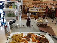 Plats et boissons du Restaurant L'Atelier à Sainte-Foy-de-Peyrolières - n°1