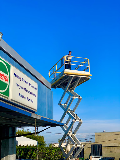 Auto Repair Shop «Dynamic Performance», reviews and photos, 1717 N Sepulveda Blvd, Manhattan Beach, CA 90266, USA