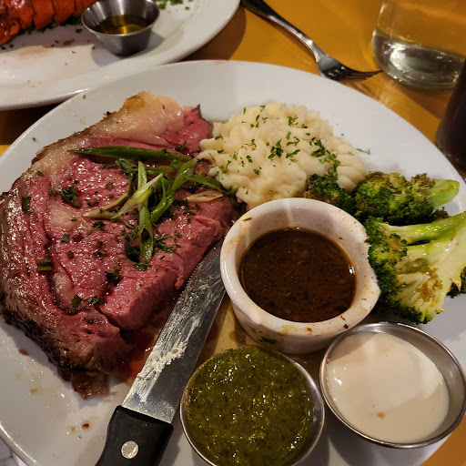 Clyde's Prime Rib Restaurant and Bar