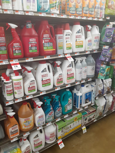 Pet Supply Store «Pet Supplies Plus», reviews and photos, 17205 S Golden Rd, Golden, CO 80401, USA