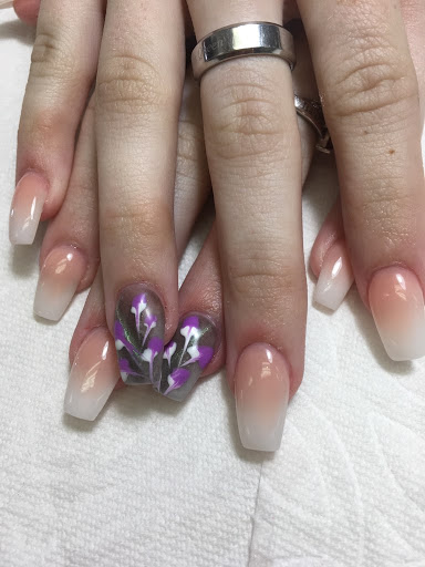 Nail Salon «First Nails», reviews and photos, 536 E Perkins St, Ukiah, CA 95482, USA