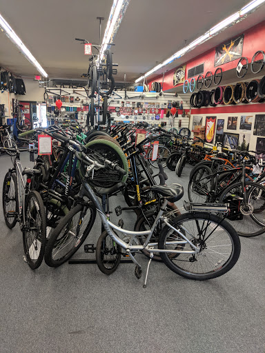 Shopping Mall «Route 18 Shopping Center», reviews and photos, 1020 NJ-18, East Brunswick, NJ 08816, USA