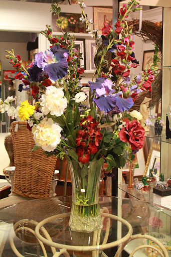 Thrift Store «Bargain Box Thrift Store», reviews and photos, 153 10th St S, Naples, FL 34102, USA