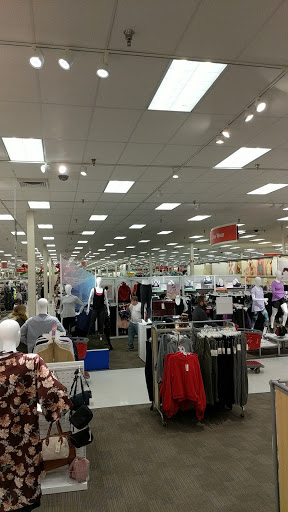 Department Store «Target», reviews and photos, 4202 13th Ave SW, Fargo, ND 58103, USA