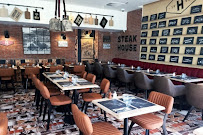 Atmosphère du Restaurant Hippopotamus Steakhouse à Arcueil - n°1