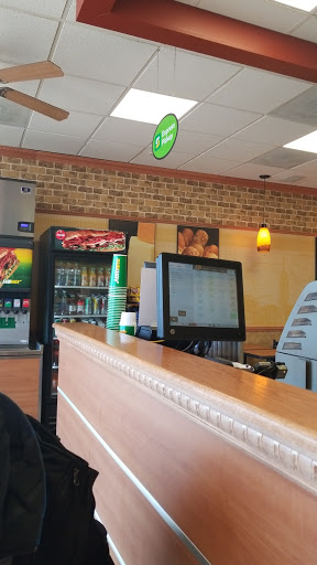 Shopping Mall «Eastover Shopping Center», reviews and photos, 5021-5225 Indian Head Hwy, Oxon Hill, MD 20745, USA