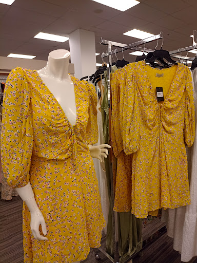 Department Store «Nordstrom Rack The Shops at Midtown Miami», reviews and photos, 3201 N Miami Ave, Miami, FL 33127, USA