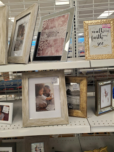 Clothing Store «Ross Dress for Less», reviews and photos, 1115 Vidina Pl, Oviedo, FL 32765, USA