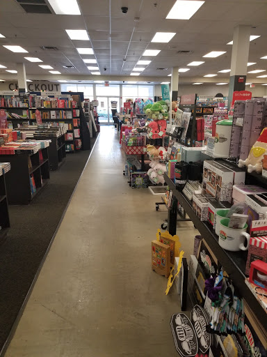 Book Store «Books-A-Million», reviews and photos, 150 Pearl Nix Pkwy, Gainesville, GA 30501, USA