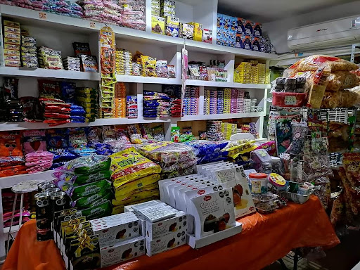 Dulcería y Plásticos Mako en Los Mochis