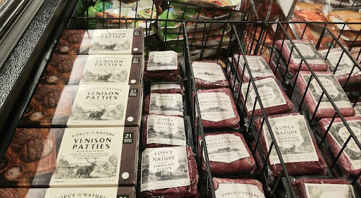 Grocery Store «Fresh Thyme Farmers Market- 82nd», reviews and photos, 4225 E 82nd St, Indianapolis, IN 46250, USA