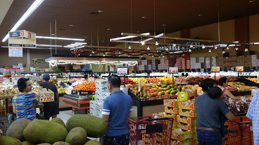 Asian Grocery Store «Hoa Binh Garden Grove Supermarket», reviews and photos, 13922 Brookhurst St, Garden Grove, CA 92843, USA