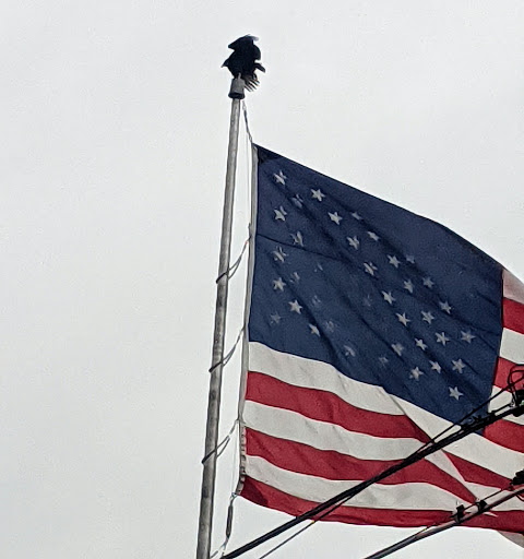 Auto Body Shop «Gray & Wells Collision Center», reviews and photos, 2005 E 10th St, Jeffersonville, IN 47130, USA