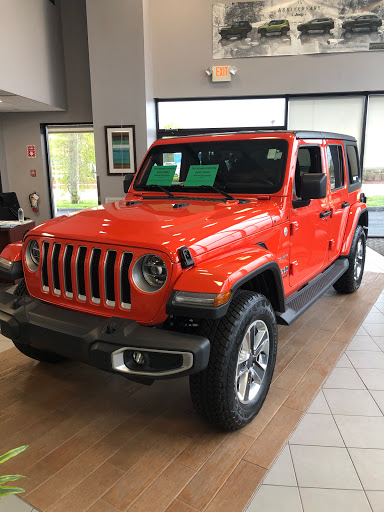 Car Dealer «Planet Chrysler Jeep Dodge Ram», reviews and photos, 400 East Central Street, Franklin, MA 02038, USA