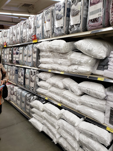 Grocery Store «Grocery Outlet Bargain Market», reviews and photos, 125 Hickey Blvd, South San Francisco, CA 94080, USA