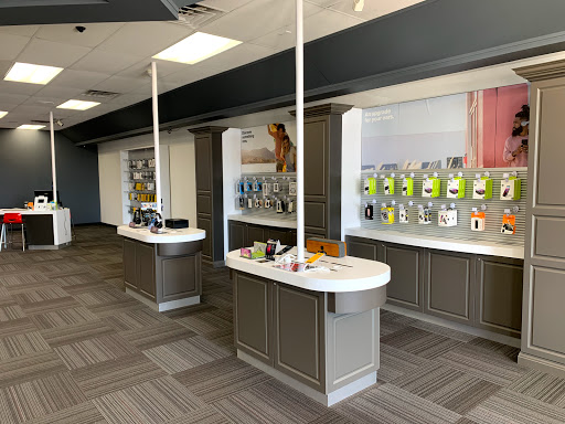 Cell Phone Store «Verizon Authorized Retailer, TCC», reviews and photos, 1575 S Market St, Elizabethtown, PA 17022, USA