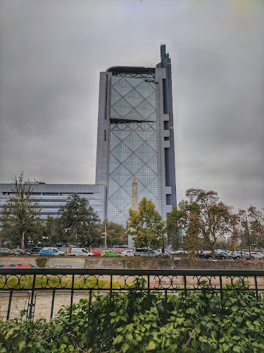 Escuela de Postgrado Derecho UChile - Universidad