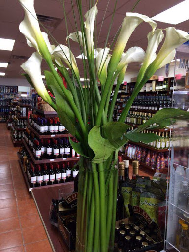 Liquor Store «Sunrise Liquor Store», reviews and photos, 1851 Sunrise Hwy, Bay Shore, NY 11706, USA