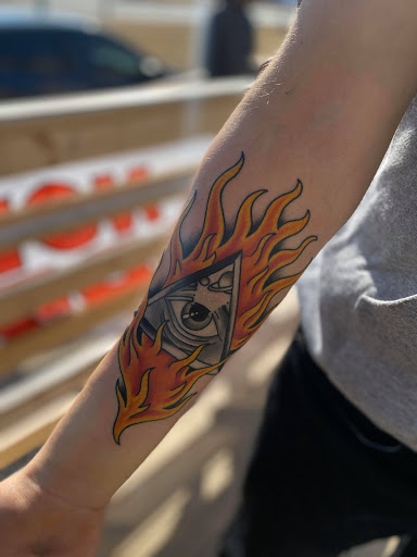 Explore loneliness tattoo ideas, creative tattoo ideas in Lake Villa, available at Eternal Tiger Tattoo