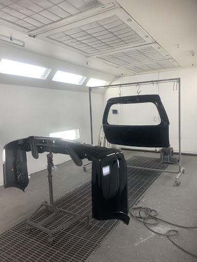 Auto Body Shop «Body Shop Inc», reviews and photos, 2463 Tapo St, Simi Valley, CA 93063, USA