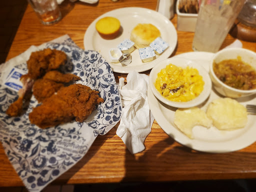 American Restaurant «Cracker Barrel Old Country Store», reviews and photos, 200 Davis Blvd, Pittsburgh, PA 15275, USA