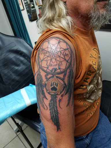 Tattoo Shop «Wizards World of Tattoos Inc», reviews and photos, 6721 Perkiomen Ave, Birdsboro, PA 19508, USA