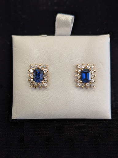 Jewelry Store «GCA Jewelers», reviews and photos, 451 Lincoln Ave, Saugus, MA 01906, USA