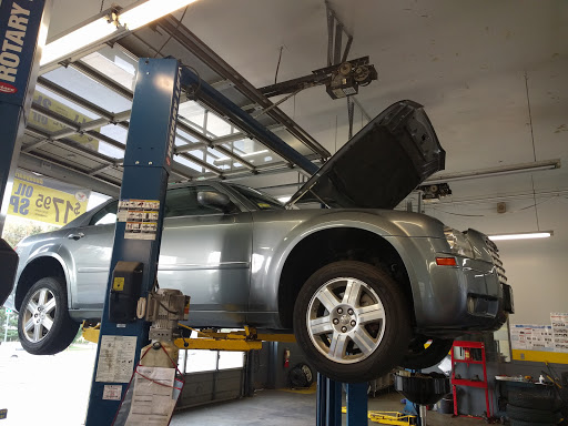 Tire Shop «Goodyear Auto Service Center», reviews and photos, 543 East Central Street, Franklin, MA 02038, USA