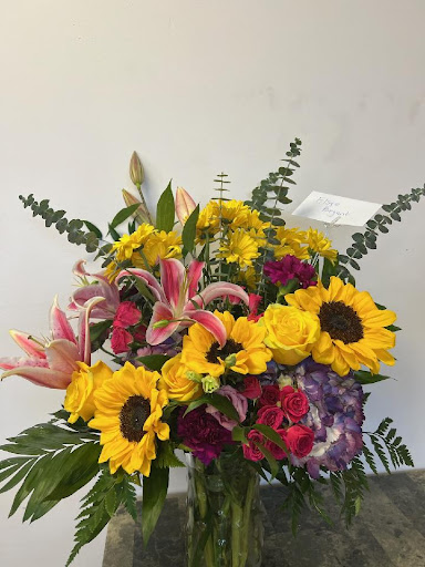 Florist «Flowers by Mila», reviews and photos, 4358 Holland Road, Virginia Beach, VA 23452, USA