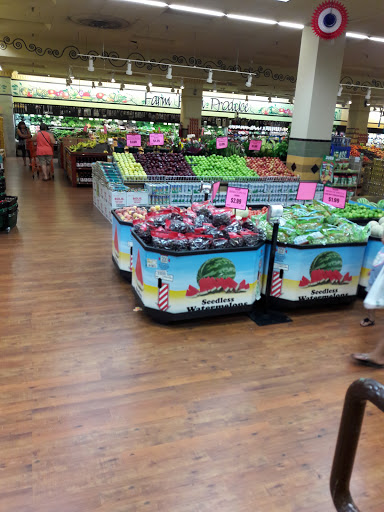 Supermarket «Supremo Food Market», reviews and photos, 249 E Front St, Plainfield, NJ 07060, USA
