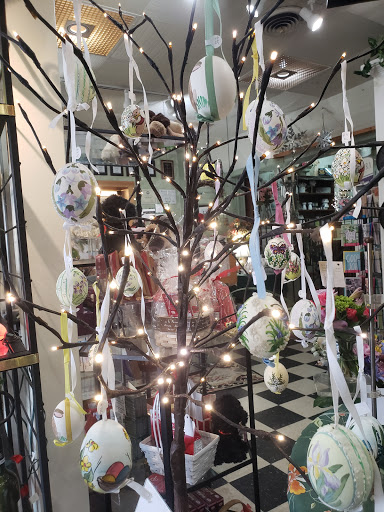 Florist «Ye Olde Yardley Florist», reviews and photos, 175 S Main St, Yardley, PA 19067, USA