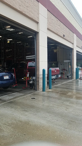 Tire Shop «Discount Tire Store - Lakeland, FL», reviews and photos, 6975 US Hwy 98 N, Lakeland, FL 33809, USA