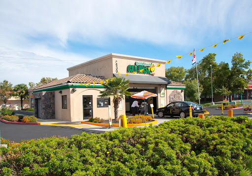 Car Wash «Quick Quack Car Wash - Sacramento on Madison», reviews and photos, 4301 Madison Ave, Sacramento, CA 95842, USA