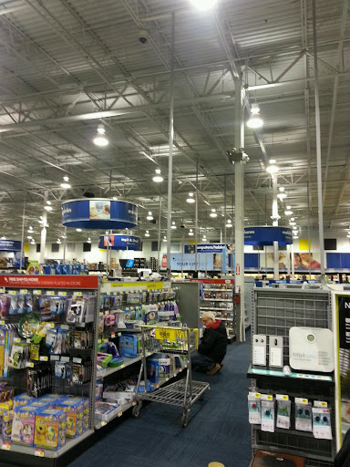 Electronics Store «Best Buy», reviews and photos, 1417 Golden Gate Blvd, Mayfield Heights, OH 44124, USA
