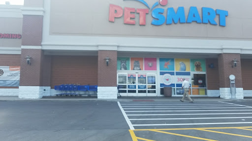Pet Supply Store «PetSmart», reviews and photos, 4731 Commercial Dr, New Hartford, NY 13413, USA