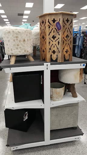 Clothing Store «Ross Dress for Less», reviews and photos, 902 Sepulveda Blvd, Harbor City, CA 90710, USA