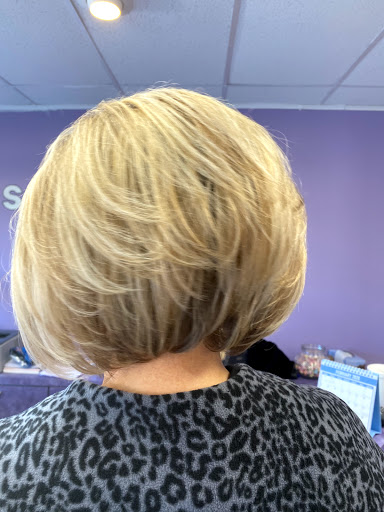 Beauty Salon «Salon Europa», reviews and photos, 1430 Reisterstown Rd, Pikesville, MD 21208, USA