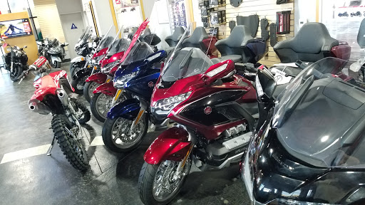 Motorcycle Dealer «Huntington Beach Honda Motorcycles», reviews and photos, 17555 Beach Blvd, Huntington Beach, CA 92647, USA